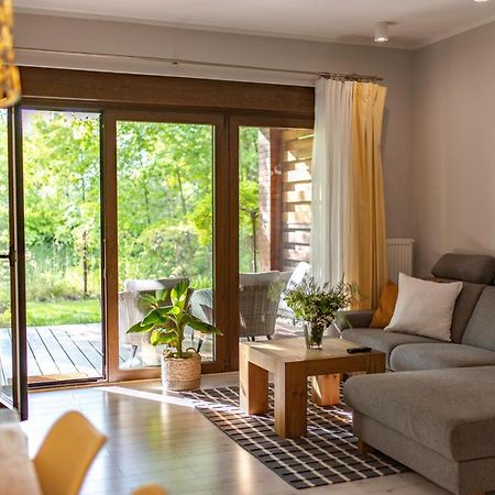 Apartament "Zacisze" Z Tarasem 奥斯特罗达 外观 照片