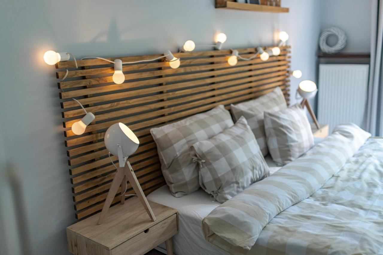 Apartament "Zacisze" Z Tarasem 奥斯特罗达 外观 照片